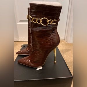 Fashion Nova Brown Crocodile Boots